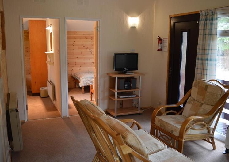 Villa Reuben'S Highland Retreat - Speyside Carrbridge Exterior foto