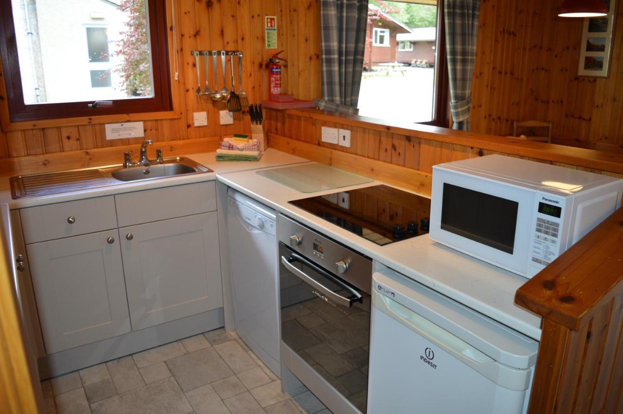 Villa Reuben'S Highland Retreat - Speyside Carrbridge Exterior foto