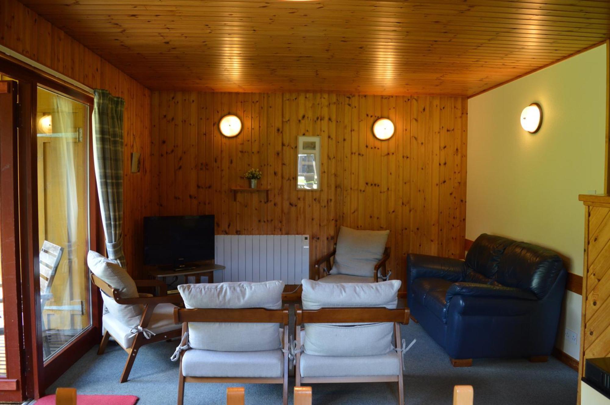 Villa Reuben'S Highland Retreat - Speyside Carrbridge Exterior foto